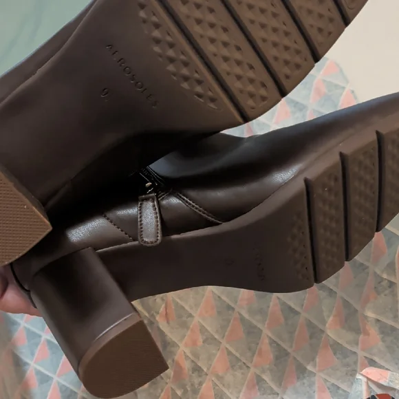 Aerosoles Micah 9.5 Brown Tall Boots BNWT - Picture 3 of 5